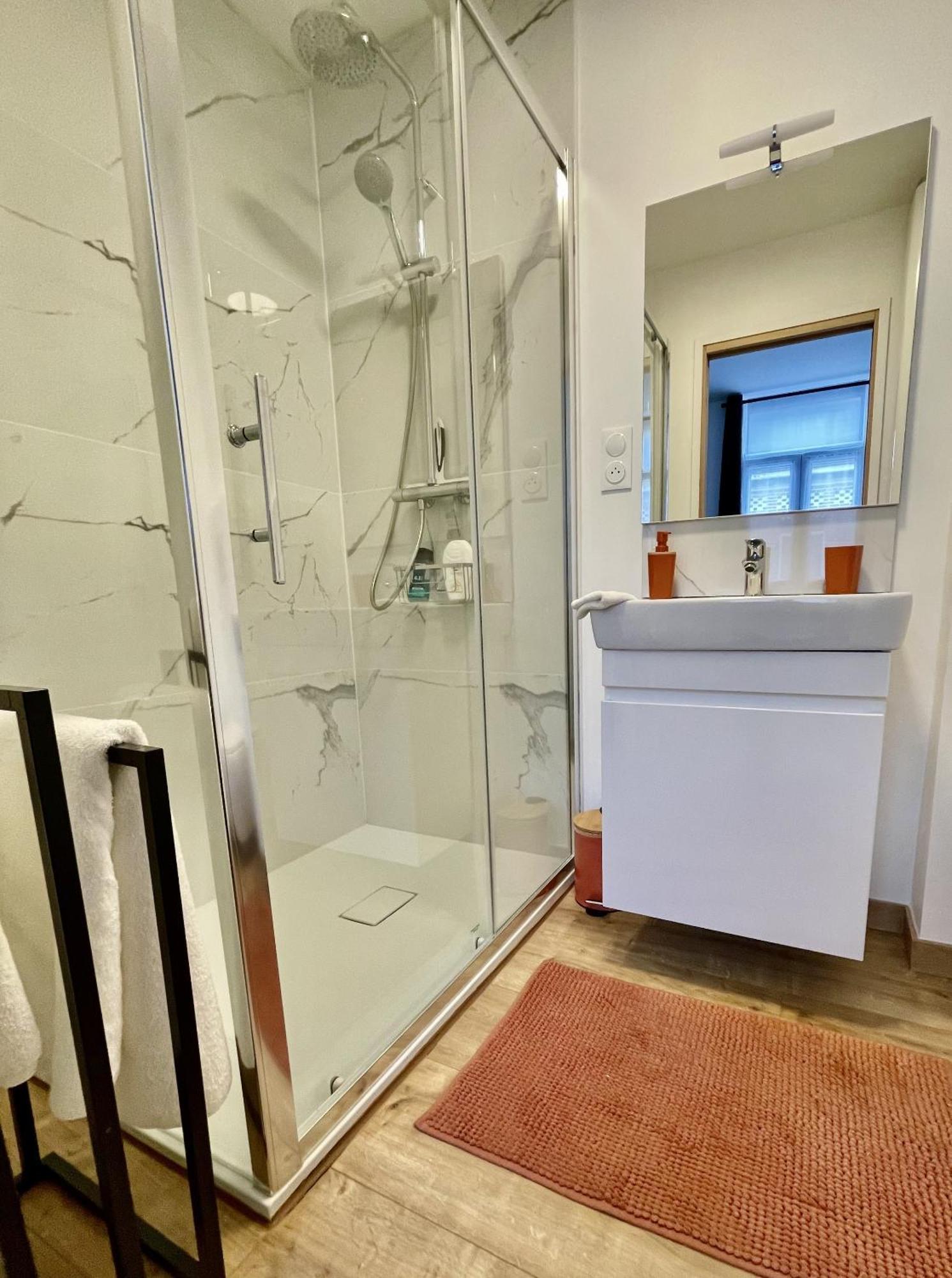 Appart Hotel Gambetta Lens Habitación foto